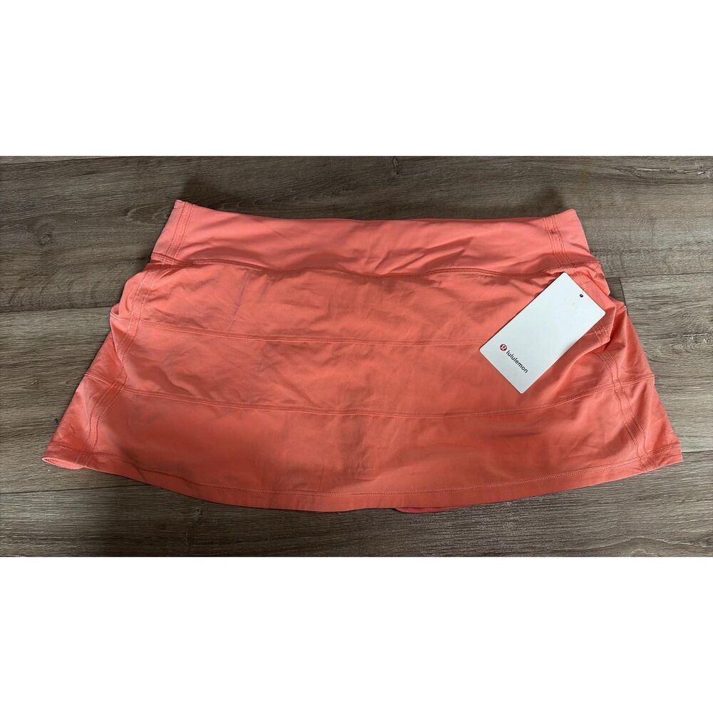 Lululemon Skirt NWT size 14